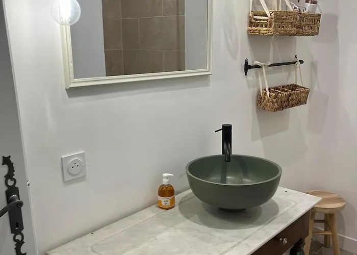 Appartement Avec Balcon *